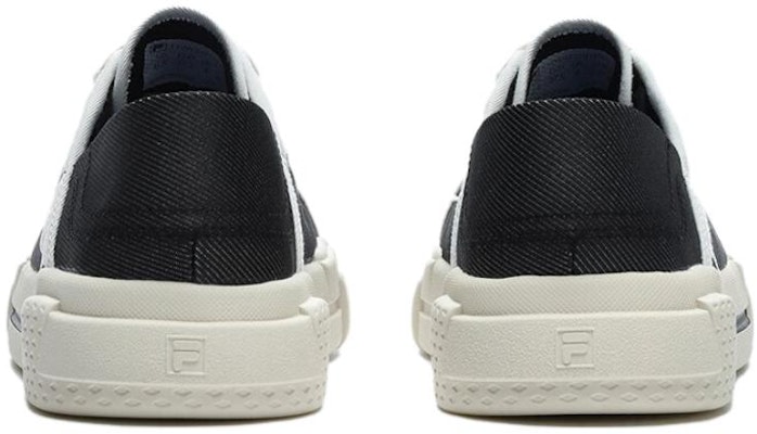 FILA FUSION斐樂潮牌 Wallride Dx 防滑耐磨 低筒 帆布鞋 女款 黑色 Lookbook FILA FUSION斐樂潮牌 Wallride Dx 防滑耐磨 低筒 帆布鞋 女款 黑色