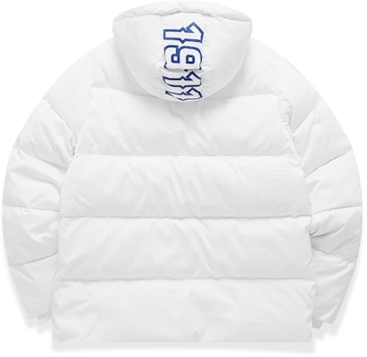 (Women) FILA Fusion White Puffer Down Jacket with Logo Print - Winter Collection T11W042913FWT Lookbook (Women) FILA Fusion White Puffer Down Jacket with Logo Print - Winter Collection T11W042913FWT