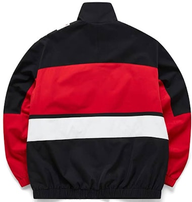 (Women) FILA Fusion Women’s Colorblock Casual Loose-Fit Woven Jacket T11W012704FRD Lookbook (Women) FILA Fusion Women’s Colorblock Casual Loose-Fit Woven Jacket T11W012704FRD