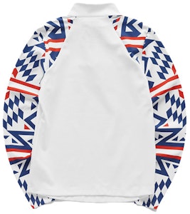 (W) FILA FUSION 女款白色几何图案长袖T恤联名款 T11W047207F-WT Lookbook (W) FILA FUSION 女款白色几何图案长袖T恤联名款 T11W047207F-WT