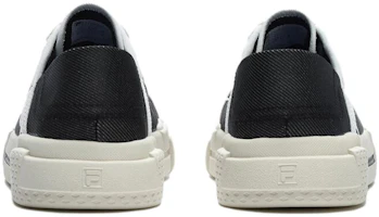 Shop (W) FILA FUSION x Wallride Dx 黑白滑板鞋 T12W322101FBG