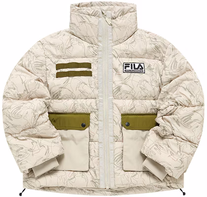 (W) FILA Fusion x White Mountaineering Jaket Puffer Musim Dingin Logo - Desain Camo. T11W147905F-LK Buy (W) FILA Fusion x White Mountaineering Jaket Puffer Musim Dingin Logo - Desain Camo. T11W147905F-LK