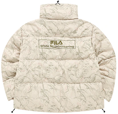 (W) FILA Fusion x White Mountaineering Jaket Puffer Musim Dingin Logo - Desain Camo. T11W147905F-LK Lookbook (W) FILA Fusion x White Mountaineering Jaket Puffer Musim Dingin Logo - Desain Camo. T11W147905F-LK