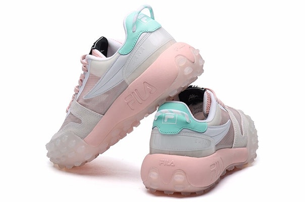 Fila 斐樂 Gara 低幫老爹鞋 女款 貝殼粉 Purchase Fila 斐樂 Gara 低幫老爹鞋 女款 貝殼粉