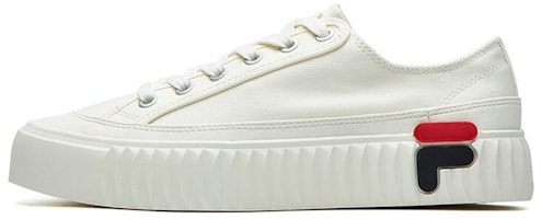 (Women) FILA Gear Sneakers White F12W124342FGA (Women) FILA Gear Sneakers White F12W124342FGA