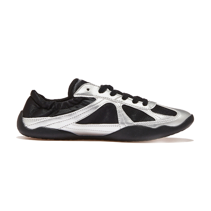 Shop (W) FILA GLIO 運動鞋 黑色金屬 FS261OD03X032-001