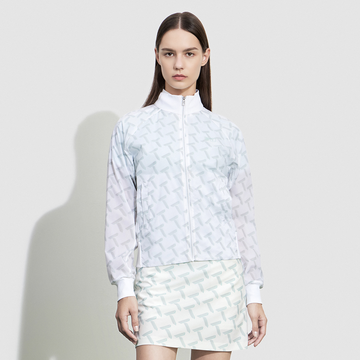 (Women) FILA Golf Casual Jacket All-Over Print A11W325702F-ZB 圖 4