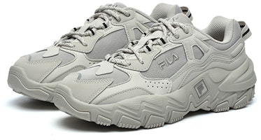 (W) FILA Disruptor 2 Sneakers 'Kelabu' F12W216132FPS Order (W) FILA Disruptor 2 Sneakers 'Kelabu' F12W216132FPS