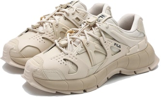 (W) 휠라 인세토 로우 '베이지' F12W411122FSS Lookbook (W) 휠라 인세토 로우 '베이지' F12W411122FSS