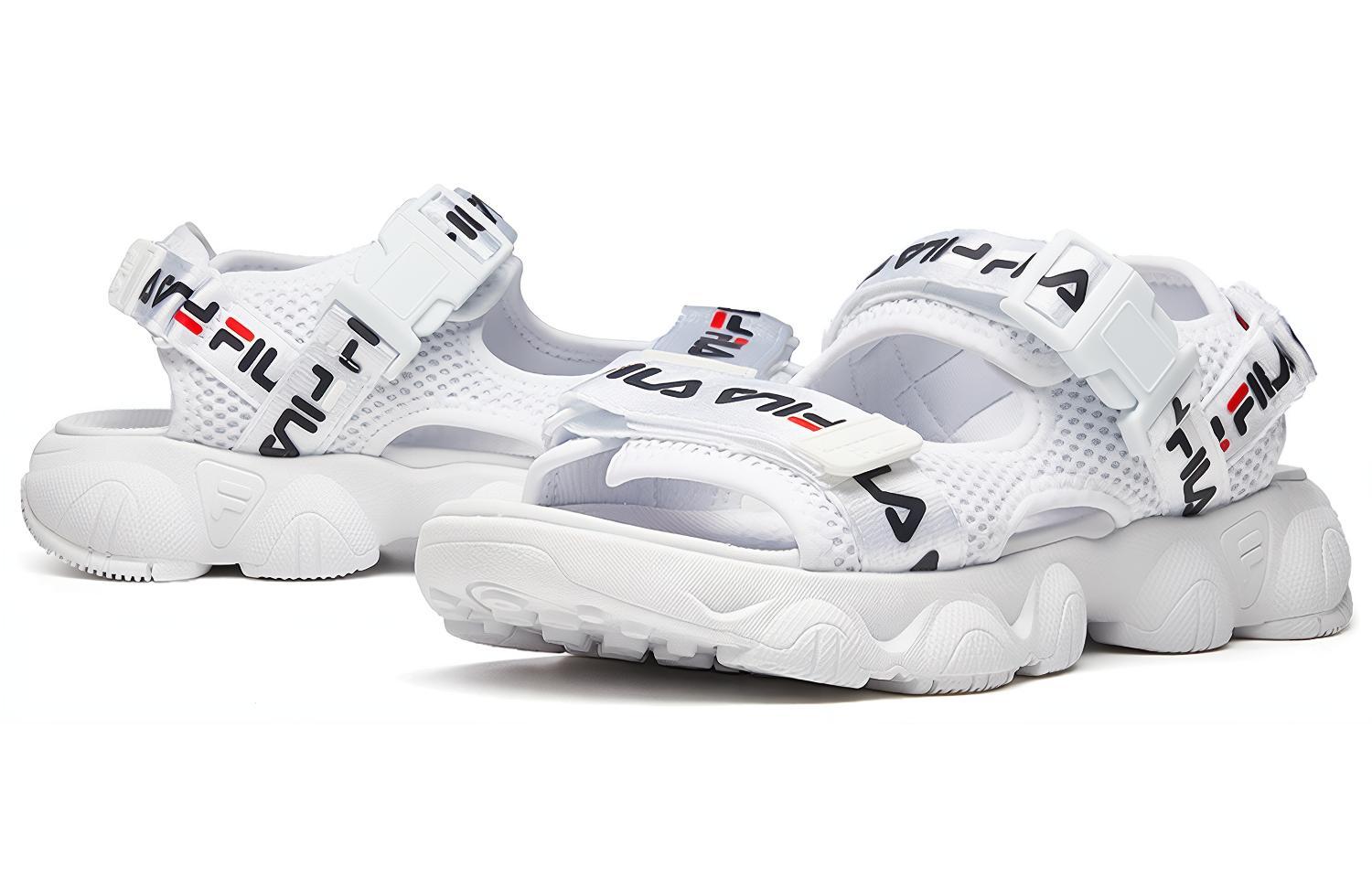 Shop (W) FILA Jagger 运动凉鞋 白色 F12W024505FWT