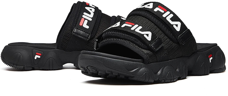 (W) FILA 杰格尔运动拖鞋 黑色 F12W024607FBK Lookbook (W) FILA 杰格尔运动拖鞋 黑色 F12W024607FBK
