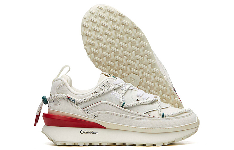 Shop Fila Fusion 斐樂潮牌 Jogger DX XMas 低幫老爹鞋 女款 灰紅綠