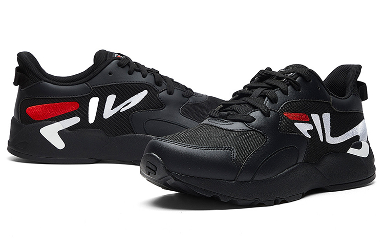 Shop FILA斐樂 Jogger Mind 流行戶外 運動 低筒 跑步鞋 女款 黑
