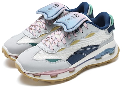 (W) 斐乐KM2 PO 奥运奶白/月岩灰 F12W433109FGL Lookbook (W) 斐乐KM2 PO 奥运奶白/月岩灰 F12W433109FGL