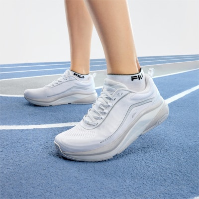 (Women) FILA Low-Top Running Shoe 'White' A12W421103FWN 1