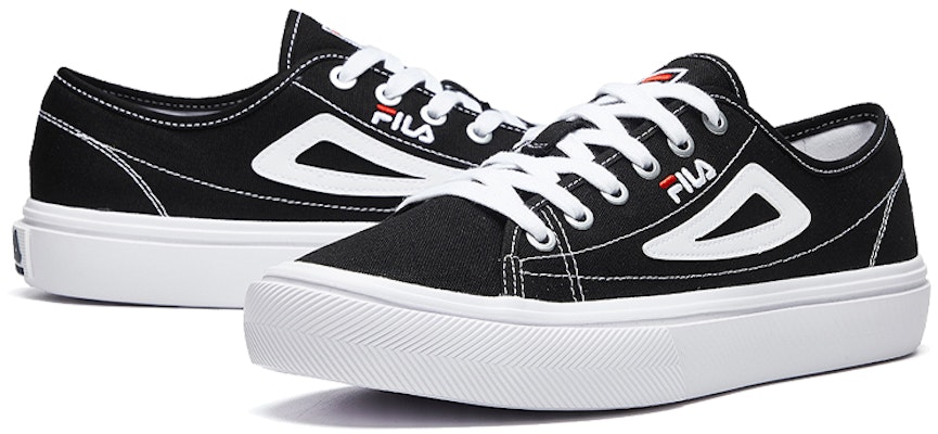 (W) 휠라 로우 ACE73 스니커즈 블랙 F52W014403FBK Lookbook (W) 휠라 로우 ACE73 스니커즈 블랙 F52W014403FBK