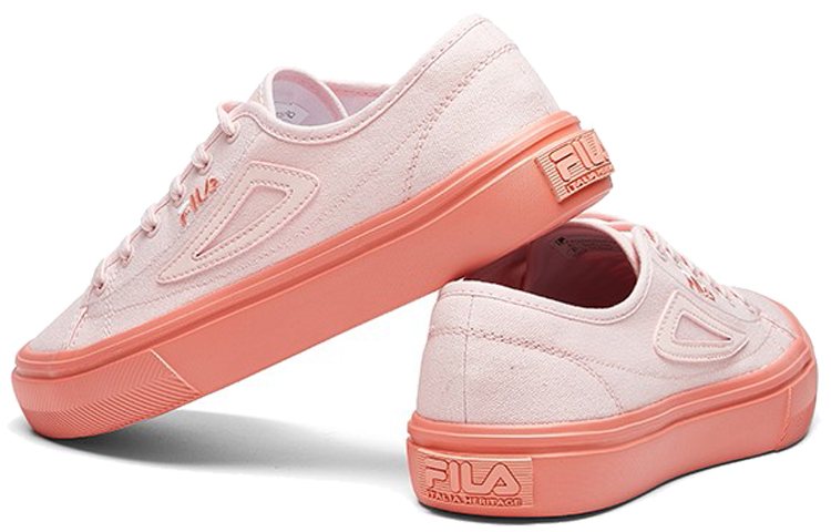 Lookbook Fila 斐樂 尖刀板鞋 低幫 女款 石英玫瑰