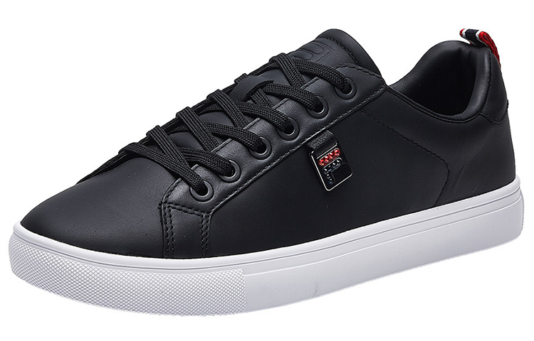 Lookbook (Women) FILA Low Top Skate 'Black Slip-Resistant' F12W931320FBK