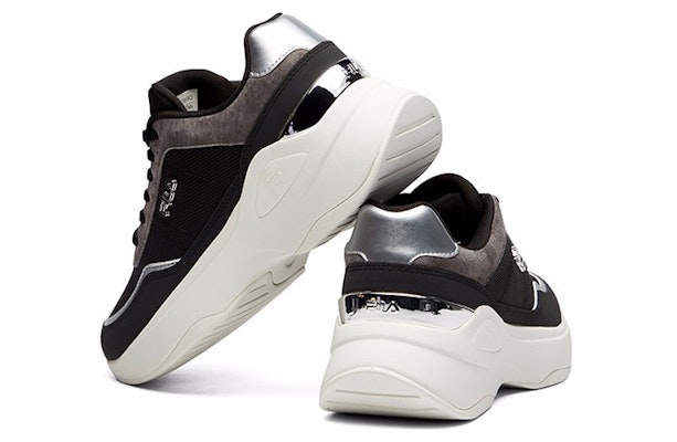 (Women) FILA Low Top Running Shoes Black/Grey F12W114208FBQ Purchase (Women) FILA Low Top Running Shoes Black/Grey F12W114208FBQ