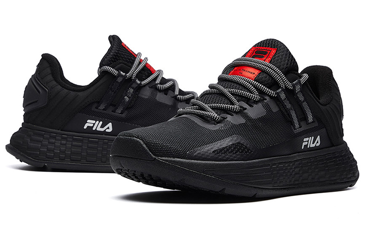 Shop (W) FILA Lux Trainer 1S Baskets Basses ''Noir'' A12W032116FBK