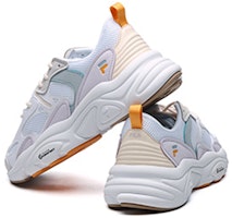 (W) FILA Mars 2 Low-top Sneaker Kokoh Beige/Putih F12W124156FJS Shop (W) FILA Mars 2 Low-top Sneaker Kokoh Beige/Putih F12W124156FJS