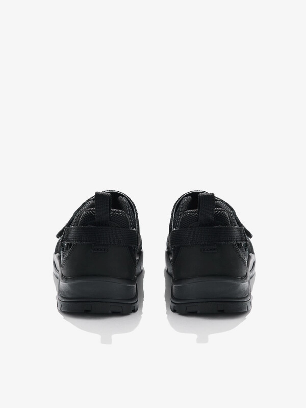 Details for (W) フィラ メルビス メアリージェーン ブラック 1100FS253OD03X011002