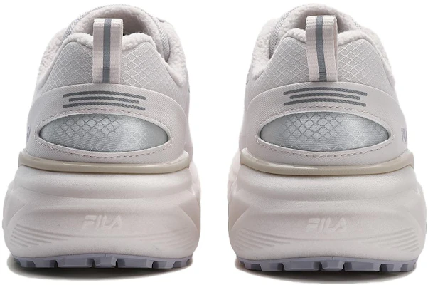 FILA斐萊 百搭休閒 防滑耐磨 中筒 跑步鞋 女款 Shop FILA斐萊 百搭休閒 防滑耐磨 中筒 跑步鞋 女款
