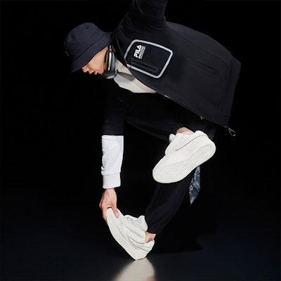 (W) FILA MIX 'Bai Wu Shi' Kasut Sukan F12W332206FSW 1