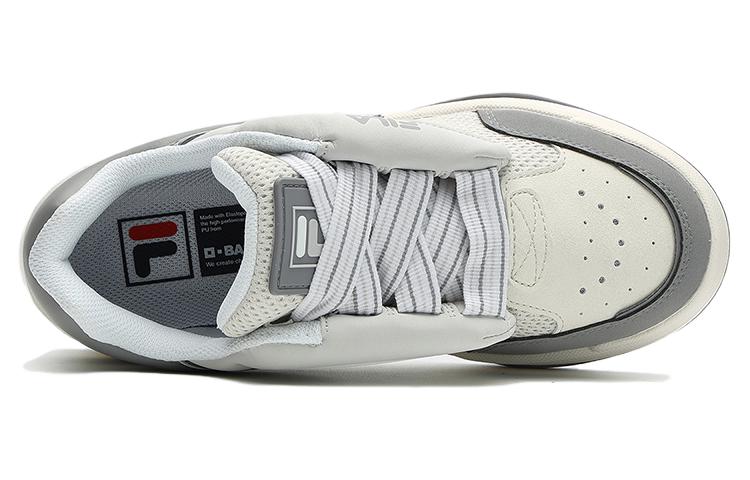 Lookbook (W) FILA Sepatu Kasual Putih Abu-Abu F12W334201FGA
