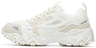 (Women) FILA Oakmont low-top Running Shoes Beige F12W031111FSA (Women) FILA Oakmont low-top Running Shoes Beige F12W031111FSA