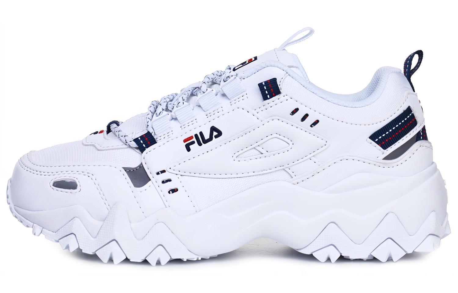 (Women) FILA Oakmont White/Black 1JM00801_125