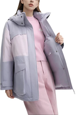 (W) FILA Originale Jaket Puffer Tahan Air Hoodie Abu-Abu Colorblock. F51W449903F-GY Details for (W) FILA Originale Jaket Puffer Tahan Air Hoodie Abu-Abu Colorblock. F51W449903F-GY