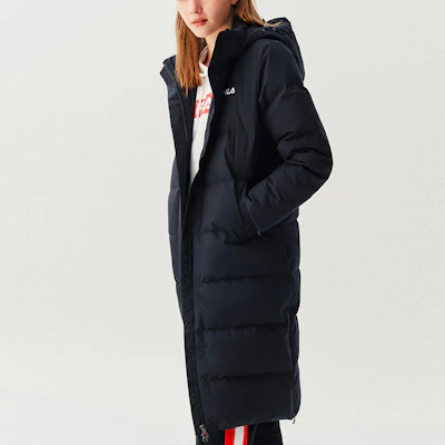 (W) FILA Originale中长款防风羽绒外套 蓝色 F11W048956FNV Lookbook (W) FILA Originale中长款防风羽绒外套 蓝色 F11W048956FNV