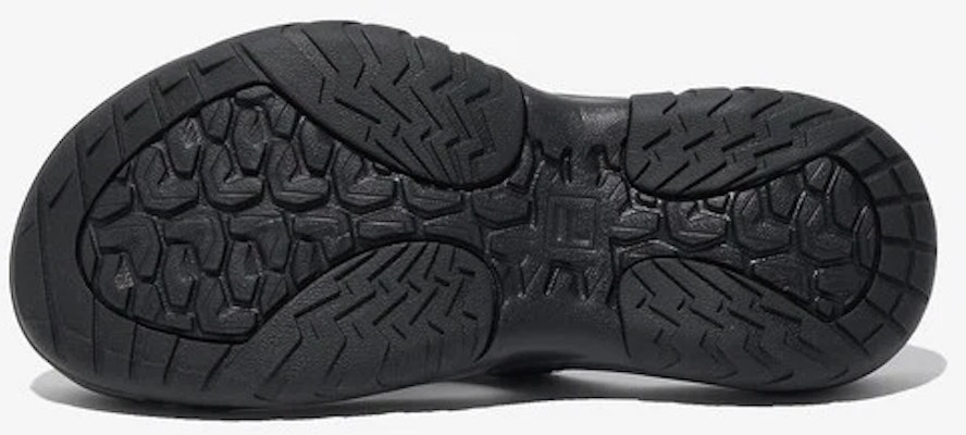 (W) Fila Pato SL Hitam/Hitam/Hitam 11001SM02787H001 Purchase (W) Fila Pato SL Hitam/Hitam/Hitam 11001SM02787H001