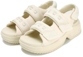 (W) FILA Sandalia Puff 'Blanco' F12W321401FOM Lookbook (W) FILA Sandalia Puff 'Blanco' F12W321401FOM