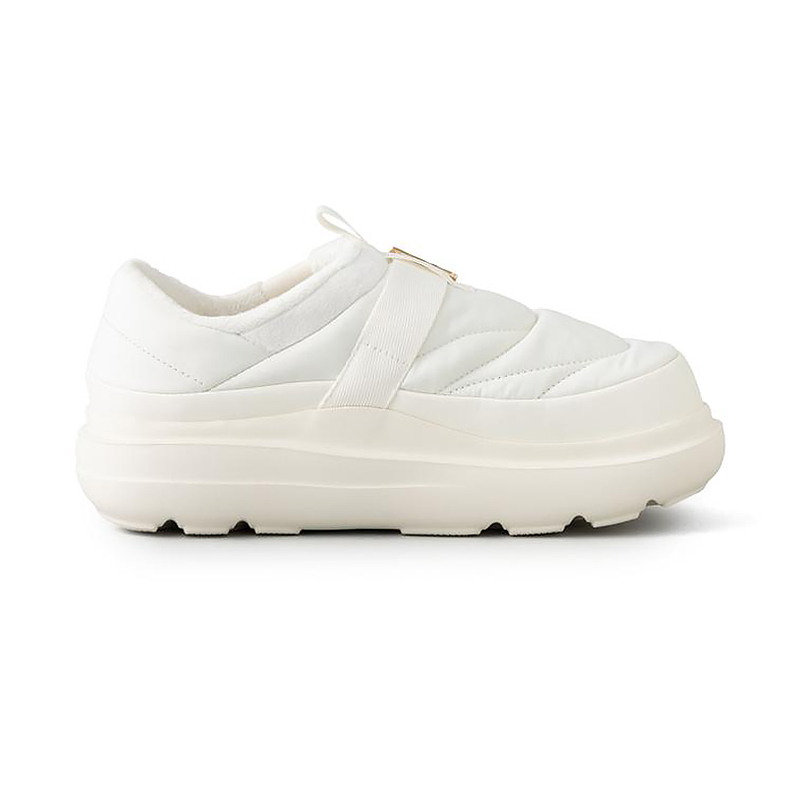 Shop (W) 휠라 퍼퍼 볼드 슬립온 V2 FS256BT03X003-100