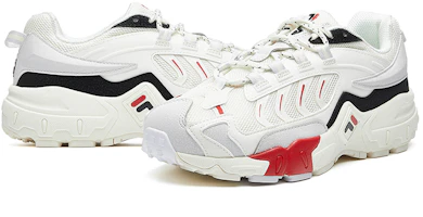 Shop Fila 斐乐 Ravagement 2000 掠奪者 低幫運動鞋 冰灰
