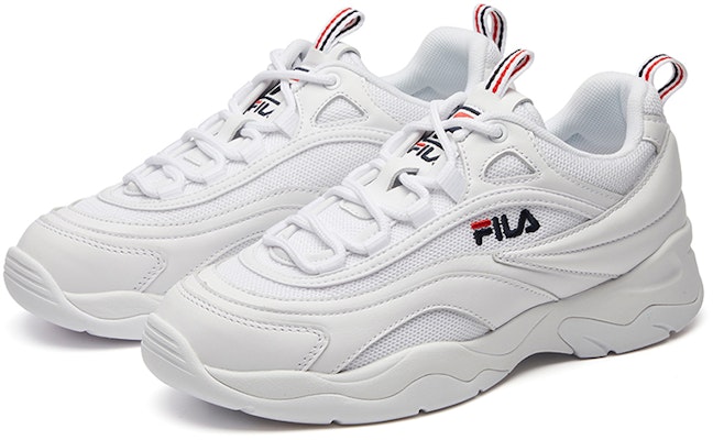(W) FILA Ray Low Kasut Larian Putih F52W041103FWT Lookbook (W) FILA Ray Low Kasut Larian Putih F52W041103FWT
