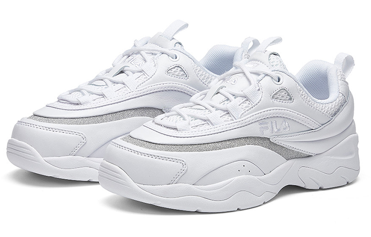 Lookbook (W) FILA Ray Rendah 'Putih Abu-Abu' F12W011105FWT