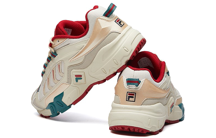 Lookbook (Women) FILA Ray Tracer Retro 'Beige' F52W041115FAG