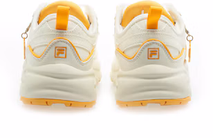 Lookbook (W) FILA Ray Trainer 「花卉」運動鞋 FS262SN01F002-100