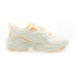 Shop (W) FILA Ray Trainer "花卉" 运动鞋 FS262SN01F002-100
