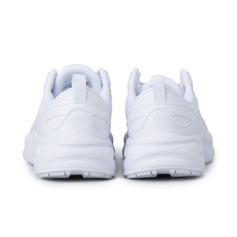 Lookbook (W) FILA Ray Trainer V2 Script Sepatu Sneakers. FS256RU03X012-100