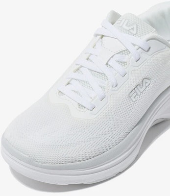 (Women) Fila RGB Akimbo 2.0 Sneakers White/White/White 11001RM02938H100 Sizing (Women) Fila RGB Akimbo 2.0 Sneakers White/White/White 11001RM02938H100