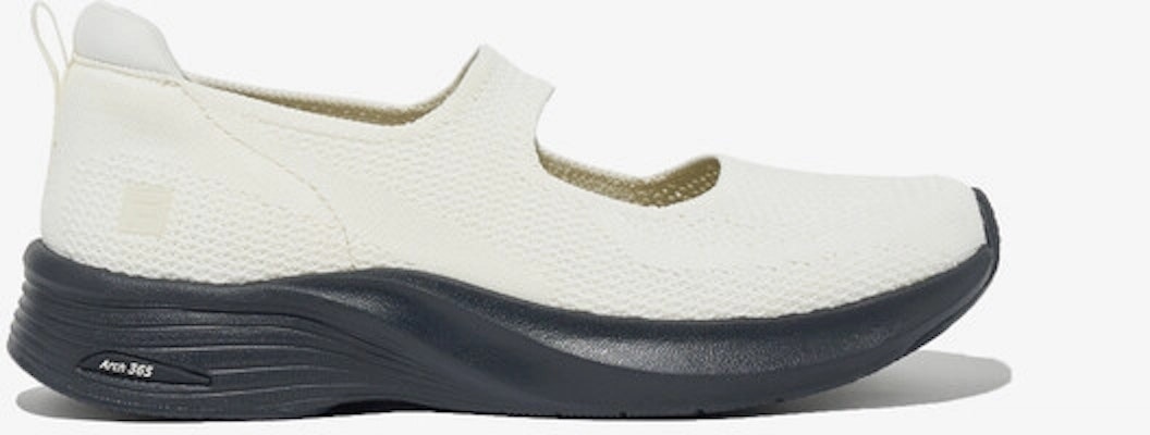 (W) Fila RGB Peer 4.0 MJ Putih/Putih/Hitam 11005RM02997H112 Buy (W) Fila RGB Peer 4.0 MJ Putih/Putih/Hitam 11005RM02997H112