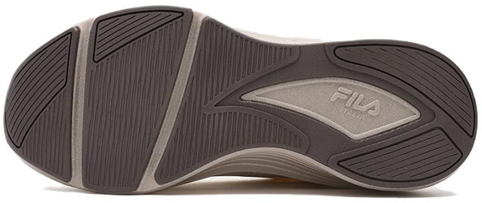 FILA斐樂 Rimba 簡約舒適 減震耐磨 跑步鞋 女款 初雪白 Purchase FILA斐樂 Rimba 簡約舒適 減震耐磨 跑步鞋 女款 初雪白