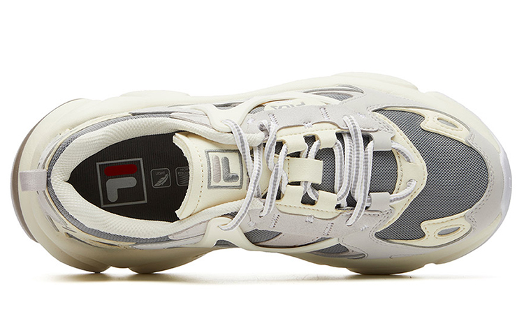 Shop (W) FILA RJV ローカット ランニングシューズ グレー T12W111107FWA