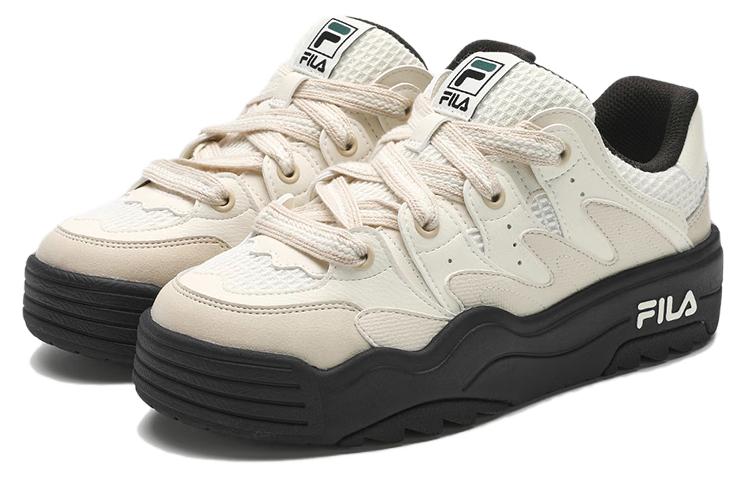 Shop (W) FILA Rosetta Low ''Noir Blanc'' F12W411204FGA