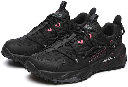 (W) FILA Kasut Larian Low-Top Hitam A12W142208FBA Lookbook (W) FILA Kasut Larian Low-Top Hitam A12W142208FBA