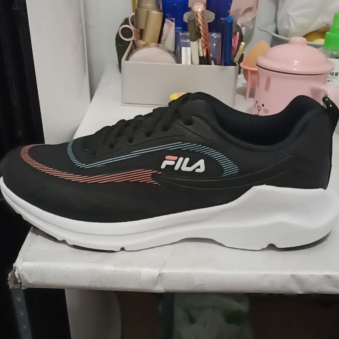 Buy (W) FILA定番カラー ランニングシューズ F12W942406FBK